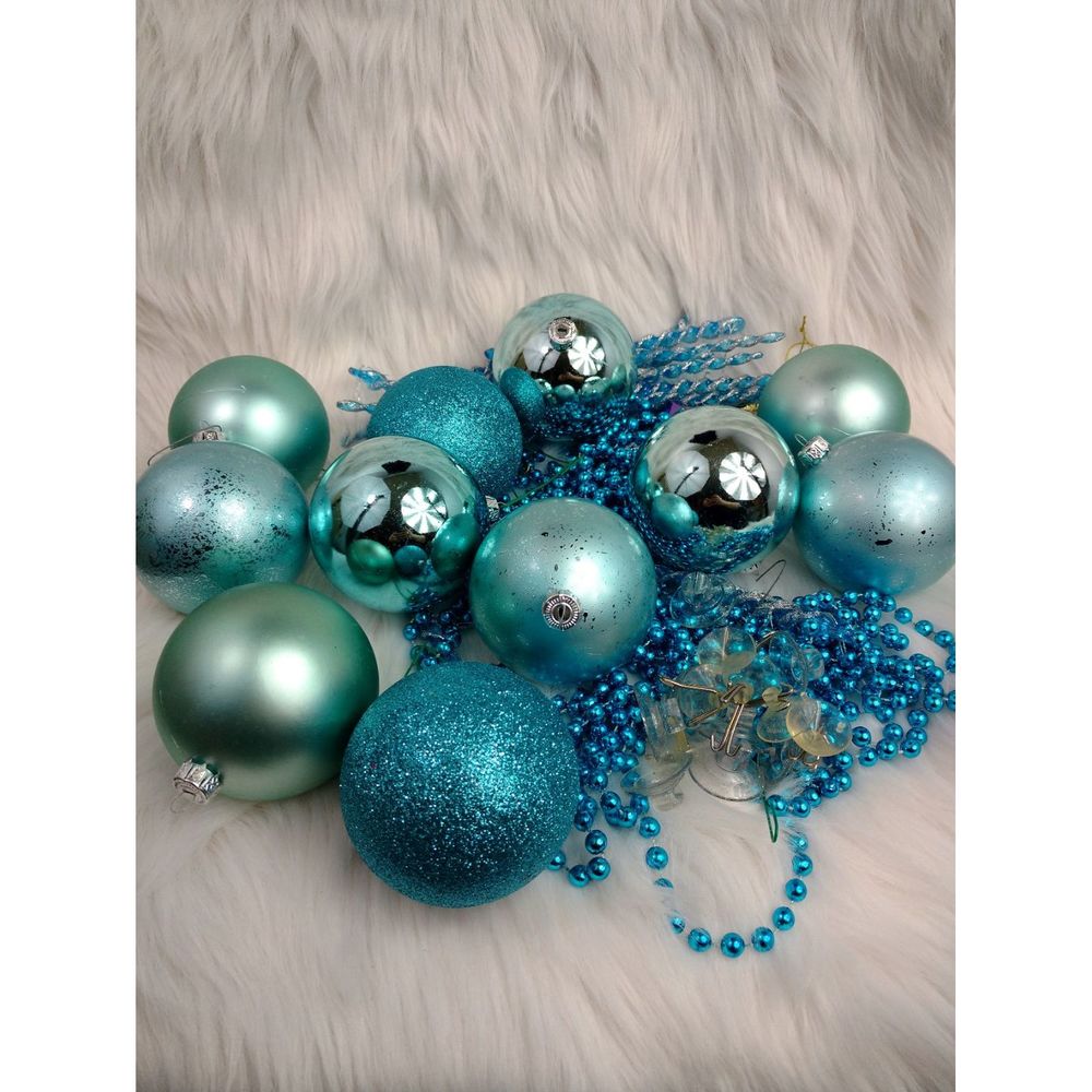 Christmas misc blue plastic ball ornamen